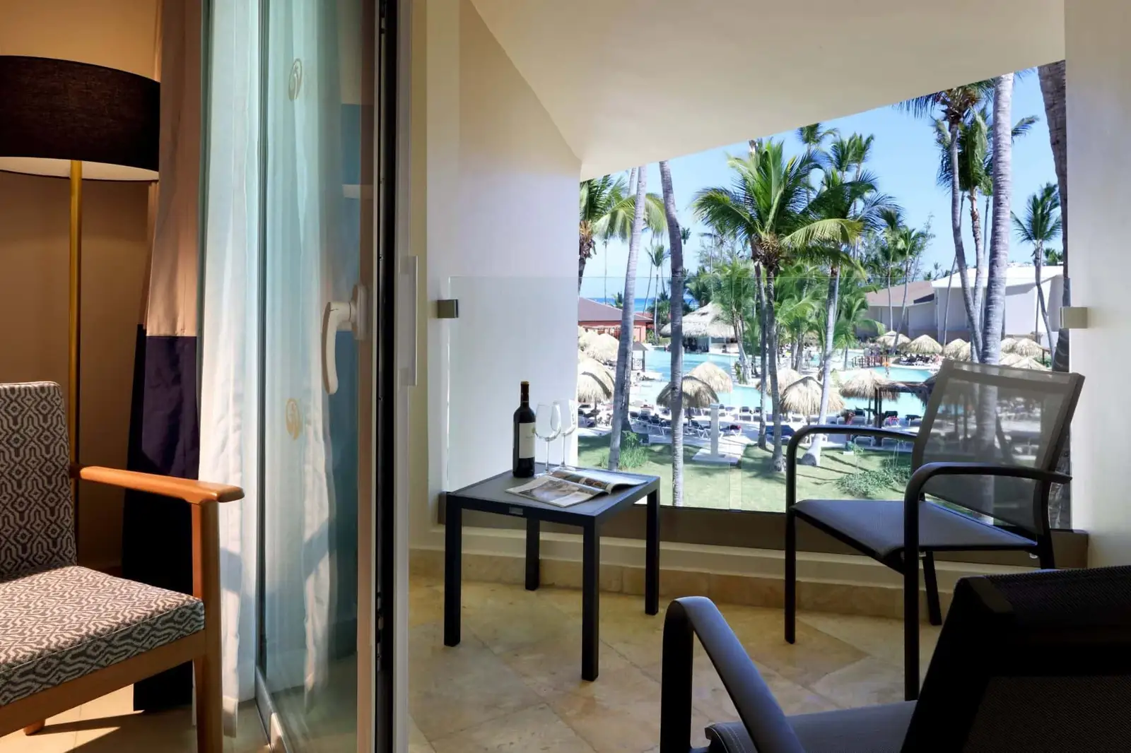 Grand Palladium Punta Cana Resort & Spa Junior Suite Poolside