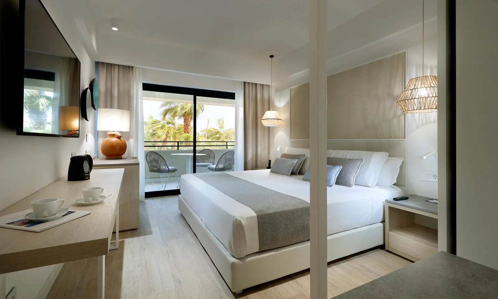 Grand-Palladium-Sicilia-Connecting-Family-Deluxe3