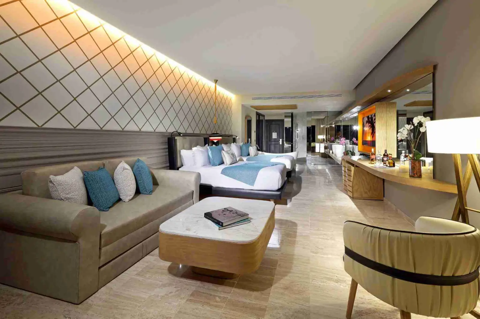 TRS-YUCATAN-Hotel-Junior-Suite-Poolside-Ocean-View