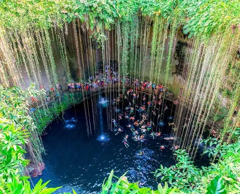 cenote Ik Kil