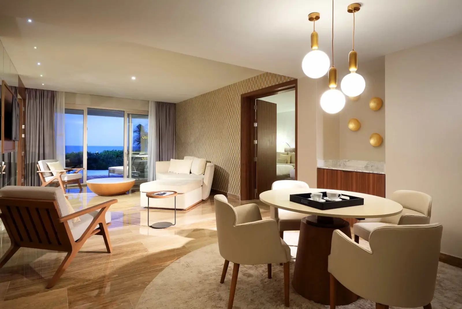 Grand Palladium Costa Mujeres Resort & Spa_Signature Swim Up Beachfront Ocean View6