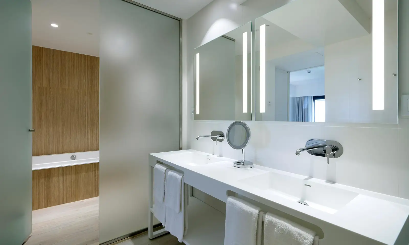 Grand-Palladium-Sicilia-Suite-Sea-View9