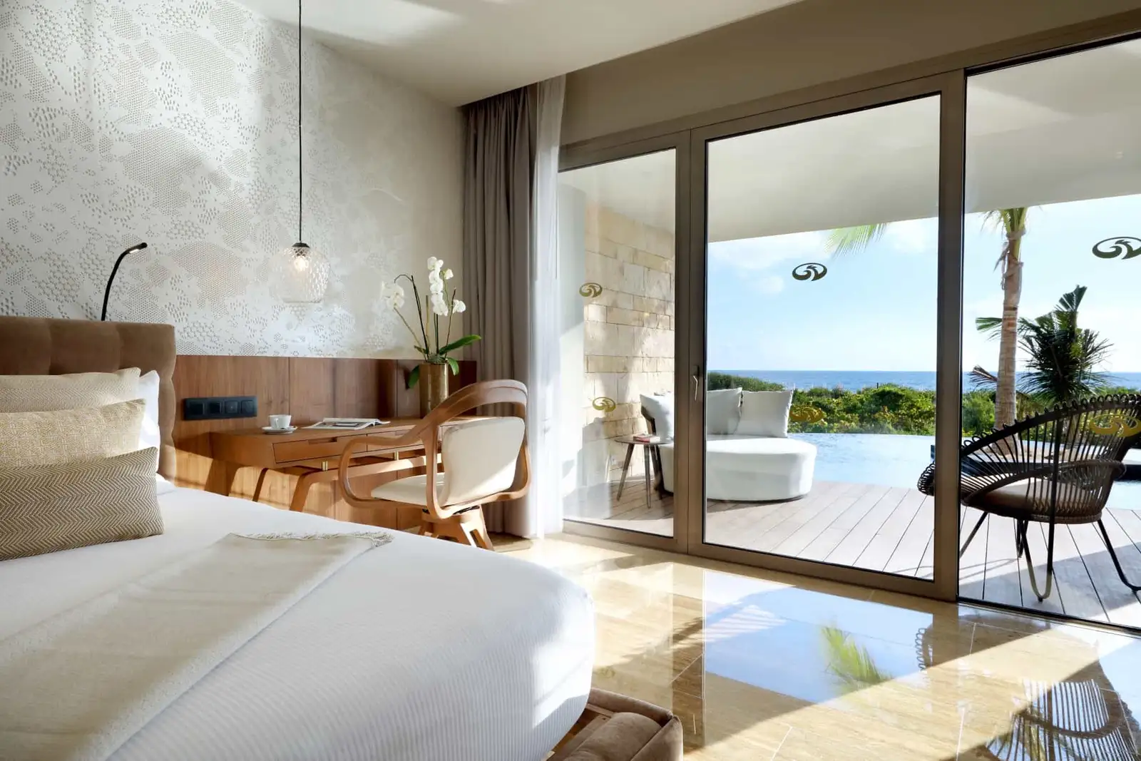 Grand Palladium Costa Mujeres Resort & Spa_Signature Swim Up Beachfront Ocean View4