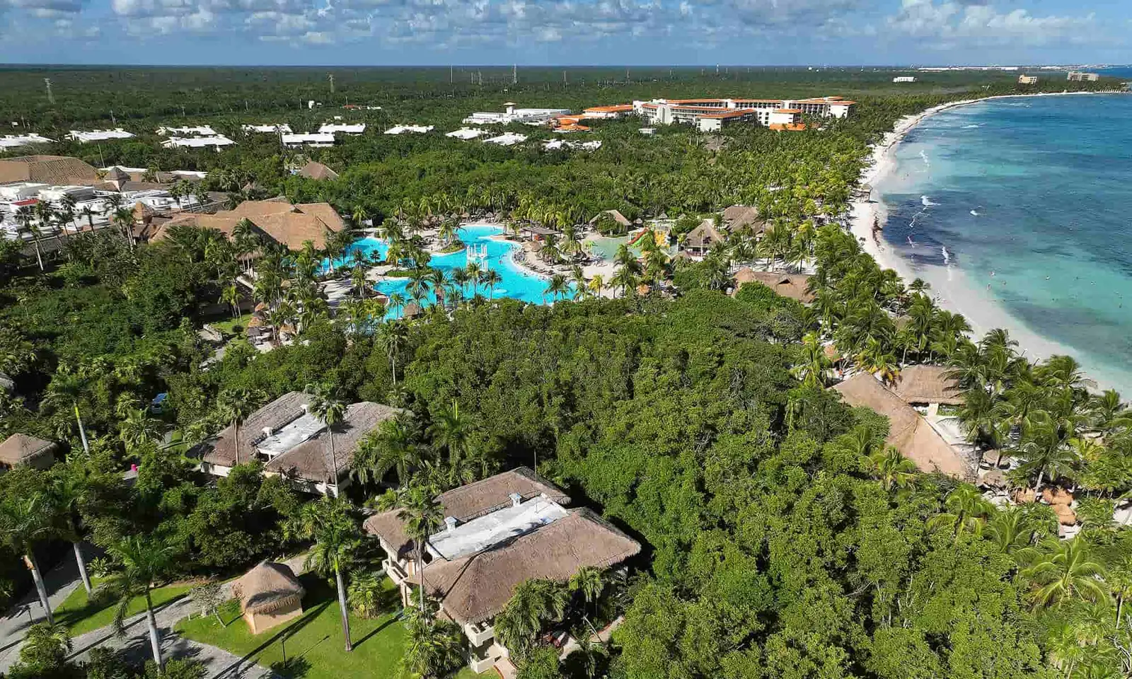 Grand Palladium White Sand Resort & Spa Romance Villa Suite Poolside