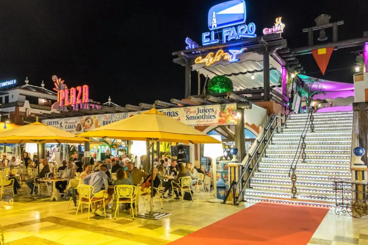 Bars et pubs plage de las Américas