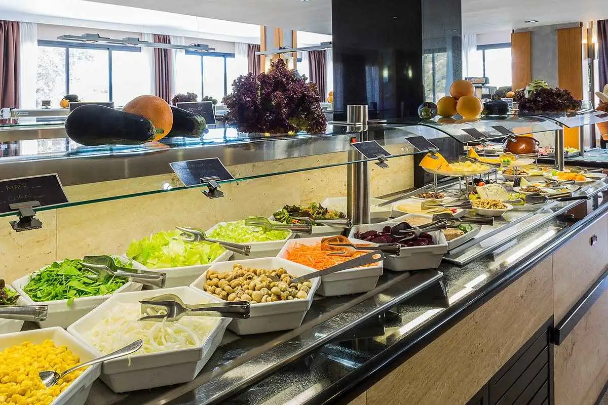 cala-llonga-bufet-1200x800