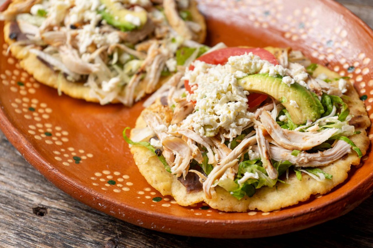 bufe-comida-rio-secreto-mexico